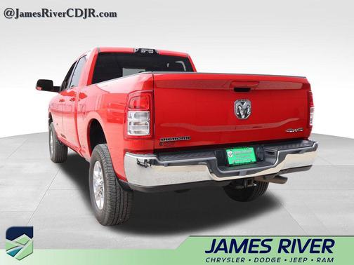 Flame Red Clearcoat 2022 RAM 2500 Big Horn Crew Cab 4x4 6'4' Box