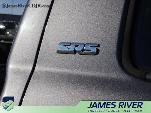 2017 Toyota Tundra SR5