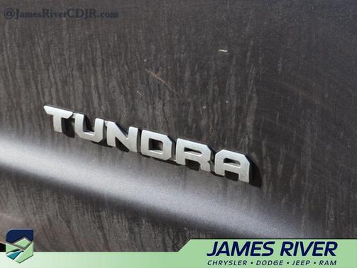 2017 Toyota Tundra SR5