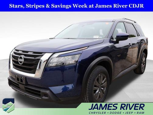 Deep Ocean Blue Pearl 2025 Nissan Pathfinder SV FWD