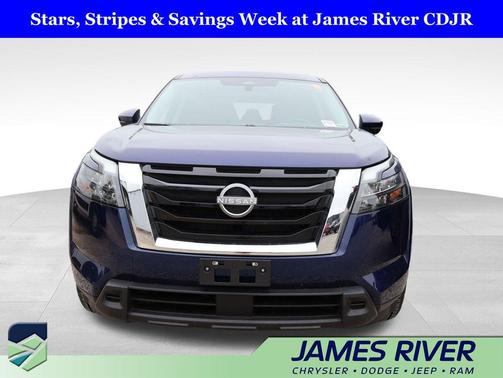 Deep Ocean Blue Pearl 2025 Nissan Pathfinder SV FWD