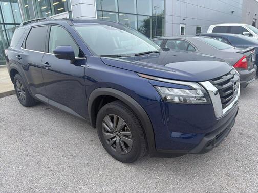 Deep Ocean Blue Pearl 2025 Nissan Pathfinder SV FWD