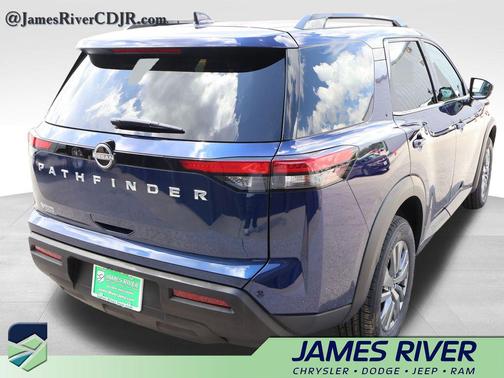 Deep Ocean Blue Pearl 2025 Nissan Pathfinder SV FWD