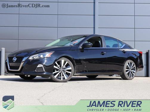 2021 Nissan Altima SR FWD