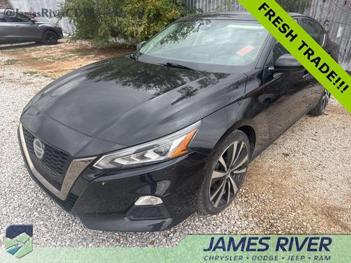 2021 Nissan Altima SR FWD