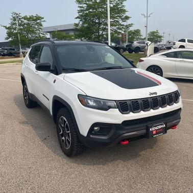 2024 Jeep Compass Trailhawk