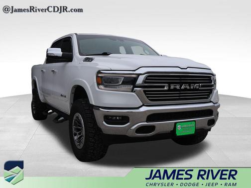 Bright White Clearcoat 2021 RAM 1500 Laramie