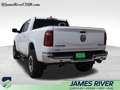Bright White Clearcoat 2021 RAM 1500 Laramie