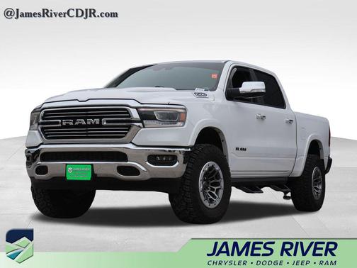 Bright White Clearcoat 2021 RAM 1500 Laramie