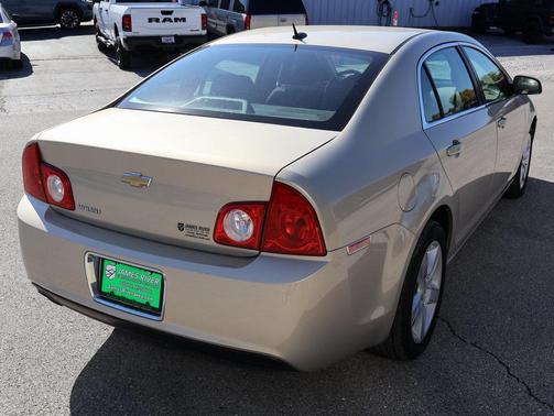 2010 Chevrolet Malibu LS