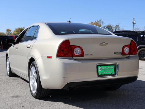 2010 Chevrolet Malibu LS