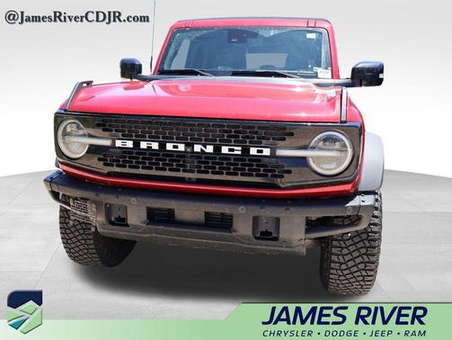 Rapid Red Metallic Tinted Clearcoat 2021 Ford Bronco Wildtrak