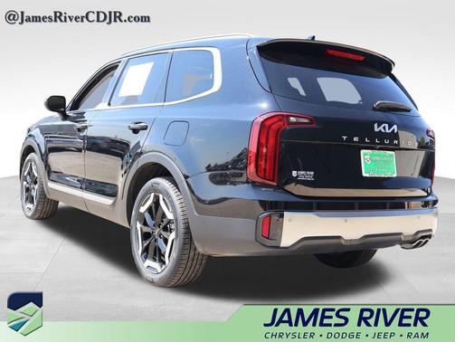 Ebony Black 2025 Kia Telluride S
