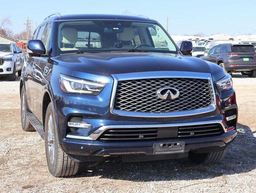 2018 INFINITI QX80 Base