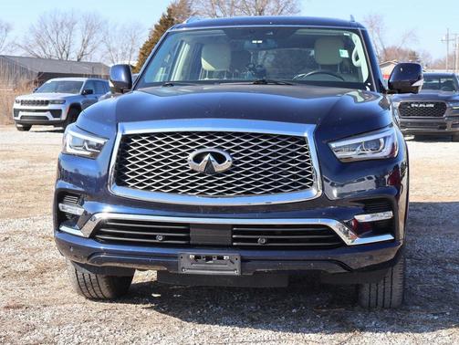 2018 INFINITI QX80 Base