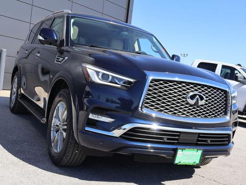 2018 INFINITI QX80 Base