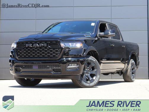 Diamond Black Crystal Pearlcoat 2026 RAM 1500 Big Horn/Lone Star