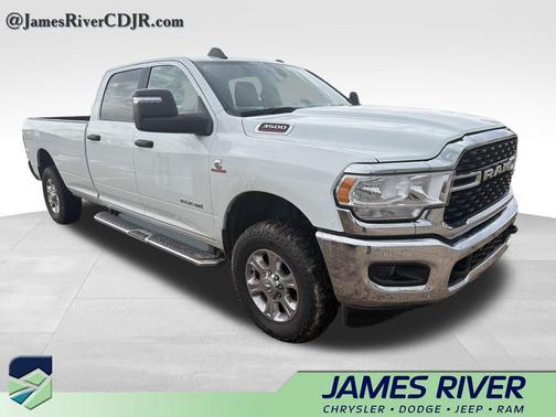 2024 RAM 3500 Big Horn Crew Cab 4x4 8' Box