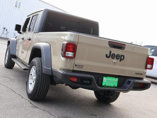 2020 Jeep Gladiator Sport S