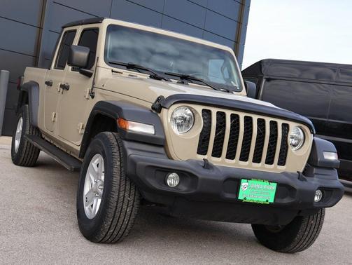 2020 Jeep Gladiator Sport S
