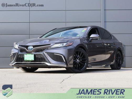 2022 Toyota Camry XSE