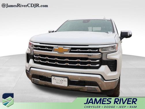 Iridescent Pearl Tricoat 2024 Chevrolet Silverado 1500 LTZ