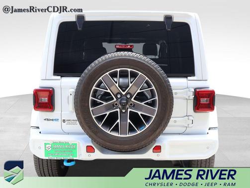 Bright White Clearcoat 2023 Jeep Wrangler 4xe Sahara High Altitude