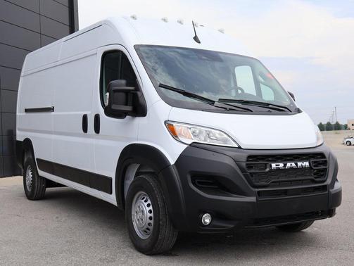 2025 RAM ProMaster 2500 Tradesman