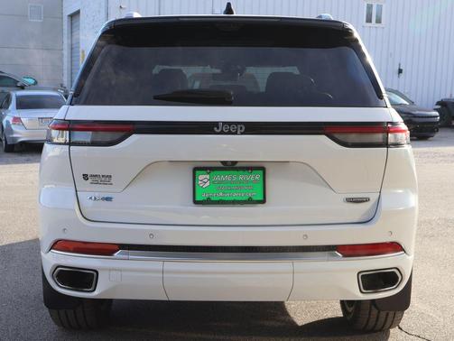 2022 Jeep Grand Cherokee 4xe Summit Reserve