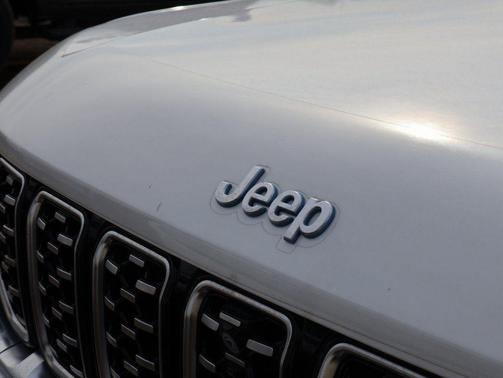 2022 Jeep Grand Cherokee 4xe Summit Reserve