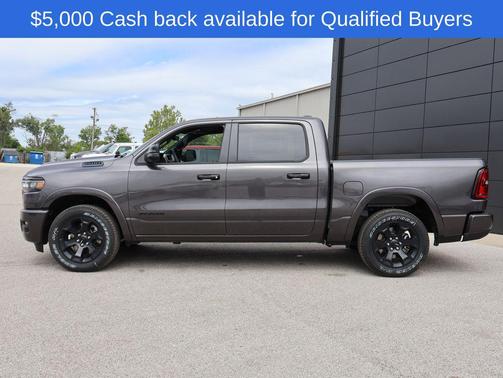 Granite Crystal Metallic Clearcoat 2026 RAM 1500 Big Horn/Lone Star