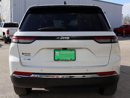 2022 Jeep Grand Cherokee 4xe Base