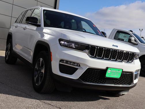 2022 Jeep Grand Cherokee 4xe Base