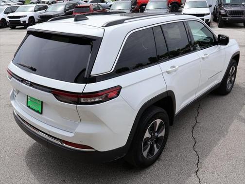 2022 Jeep Grand Cherokee 4xe Base