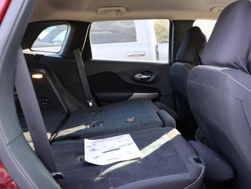 2018 Jeep Cherokee Latitude