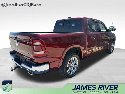 Delmonico Red Pearlcoat 2022 RAM 1500 Limited