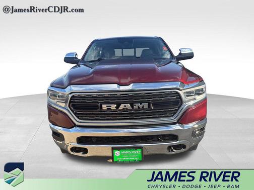 Delmonico Red Pearlcoat 2022 RAM 1500 Limited