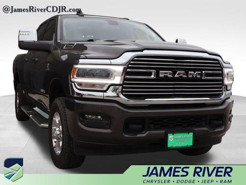 Granite Crystal Metallic Clearcoat 2024 RAM 2500 Laramie Crew Cab 4x4 6'4' Box