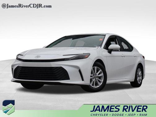 Ice Cap 2026 Toyota Camry LE