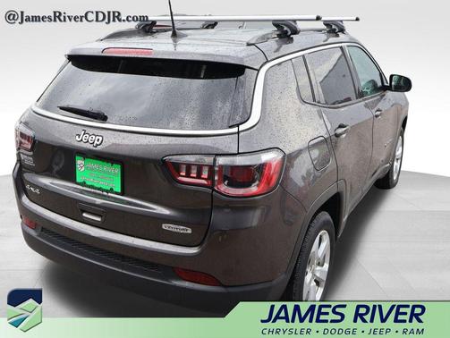 Granite Crystal Metallic Clearcoat 2020 Jeep Compass Latitude