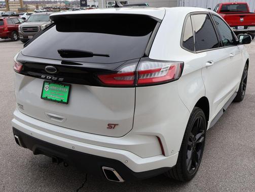 2024 Ford Edge ST