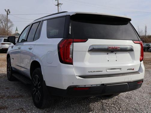 2021 GMC Yukon 4WD AT4
