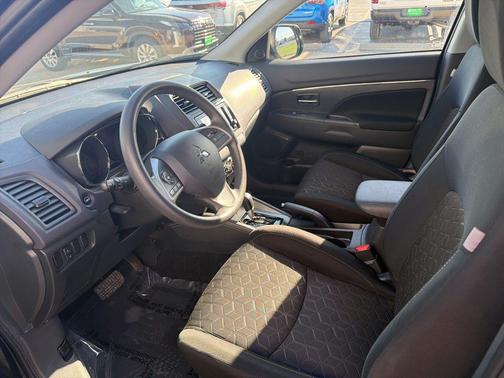 2024 Mitsubishi Outlander Sport 2.0 ES