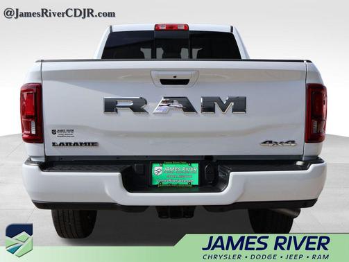Bright White Clearcoat 2026 RAM 2500 Laramie Crew Cab 4x4 6'4' Box