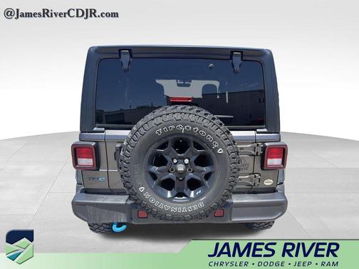 Granite Crystal Metallic Clearcoat 2023 Jeep Wrangler 4xe Willys