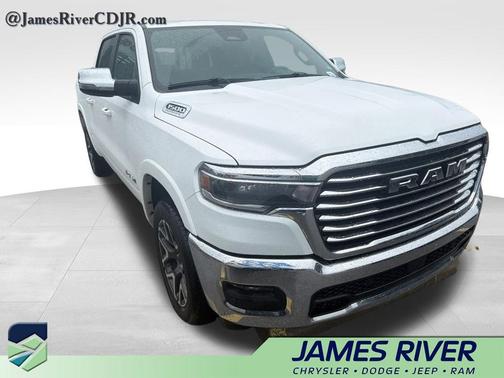 Bright White Clearcoat 2026 RAM 1500 Laramie