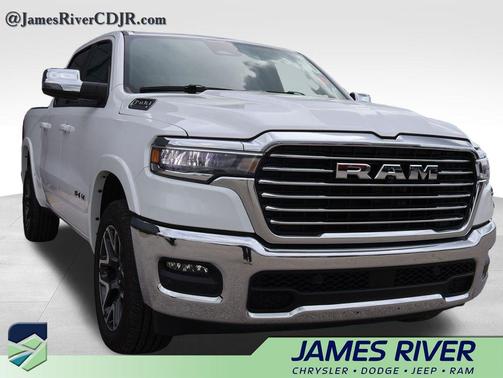 Bright White Clearcoat 2026 RAM 1500 Laramie