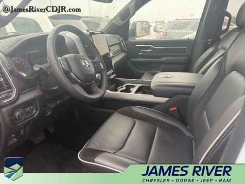 Bright White Clearcoat 2026 RAM 1500 Laramie