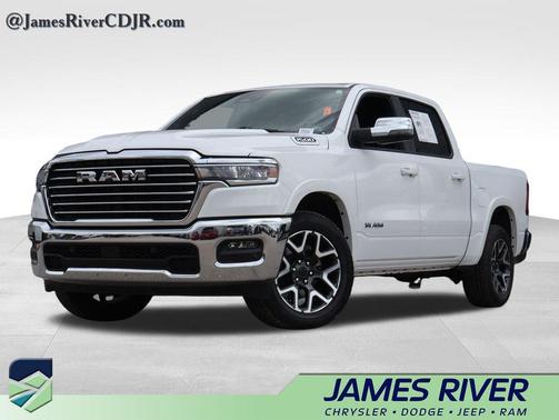 Bright White Clearcoat 2026 RAM 1500 Laramie