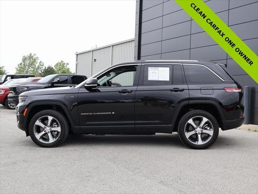 2022 Jeep Grand Cherokee 4xe Base